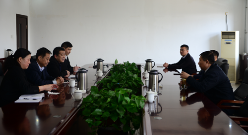 汶上縣委副書記、縣長(zhǎng)李洪文到新風(fēng)光公司調(diào)研